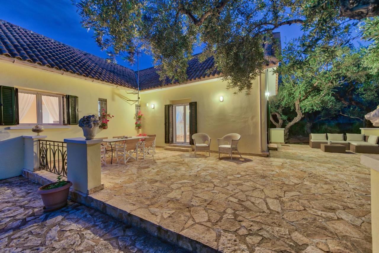 Olivegrove Villa - Nestled In Olive Trees With Private Pool, By Zantewize Tragaki Exteriör bild