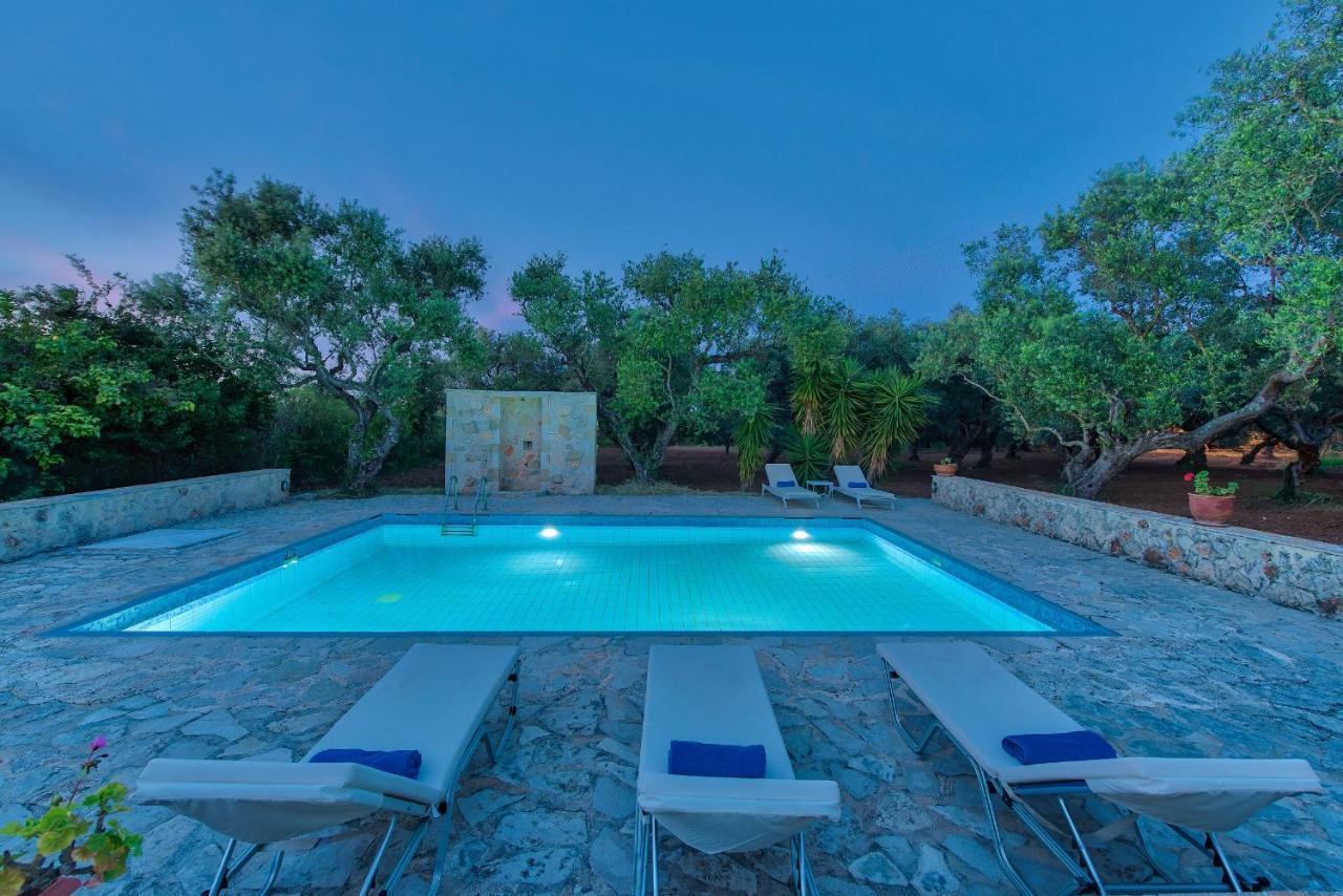 Olivegrove Villa - Nestled In Olive Trees With Private Pool, By Zantewize Tragaki Exteriör bild